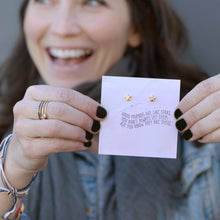 Load image into Gallery viewer, Delicate Star Earrings