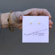 Load image into Gallery viewer, Gold Stud Earrings