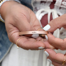 Load image into Gallery viewer, sister Engraved Leather Bracelet
